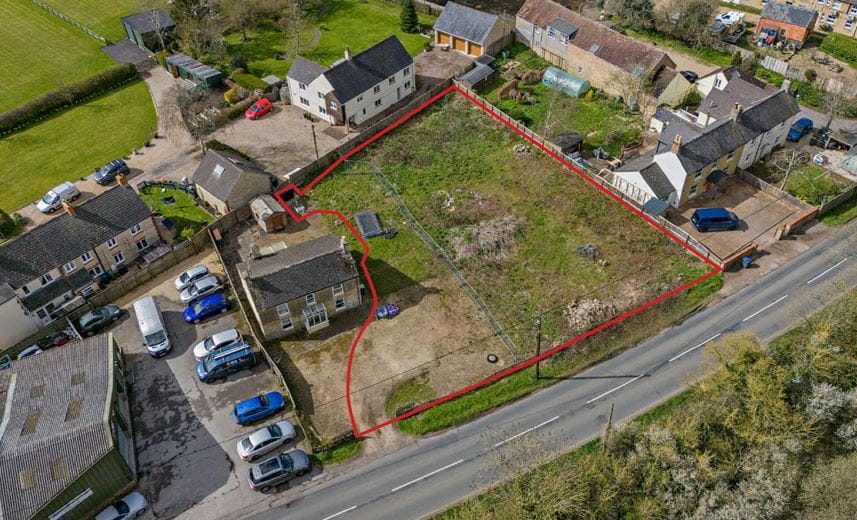 0.29 acres , Land At Laceys House, B4042 SN15 - Available