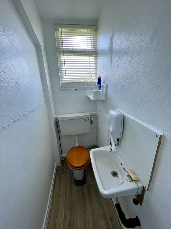 504 Sq Ft , Unit 3, West Tanfield HG4 - Available