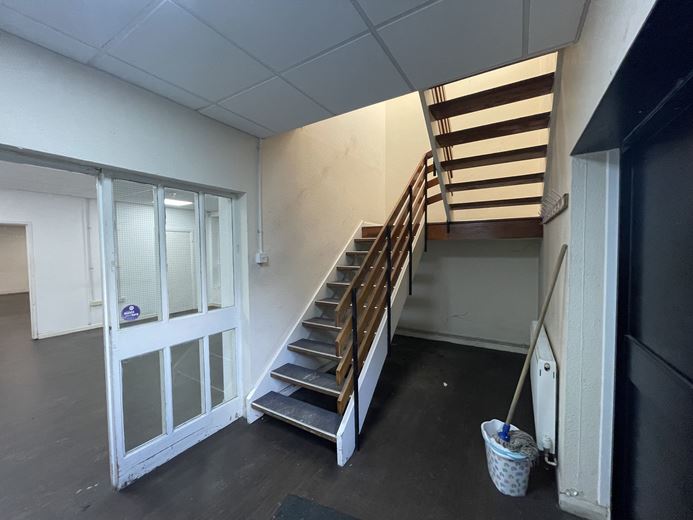 7,716 Sq Ft , 2 Handsworth Street M12 - Available