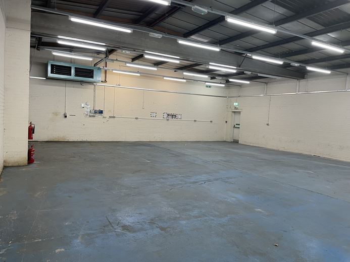 7,716 Sq Ft , 2 Handsworth Street M12 - Available