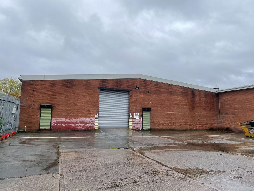12,885 Sq Ft , Willow , 6A Midland Street M12 - Available