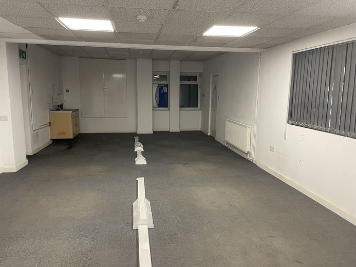 12,885 Sq Ft , Willow , 6A Midland Street M12 - Available