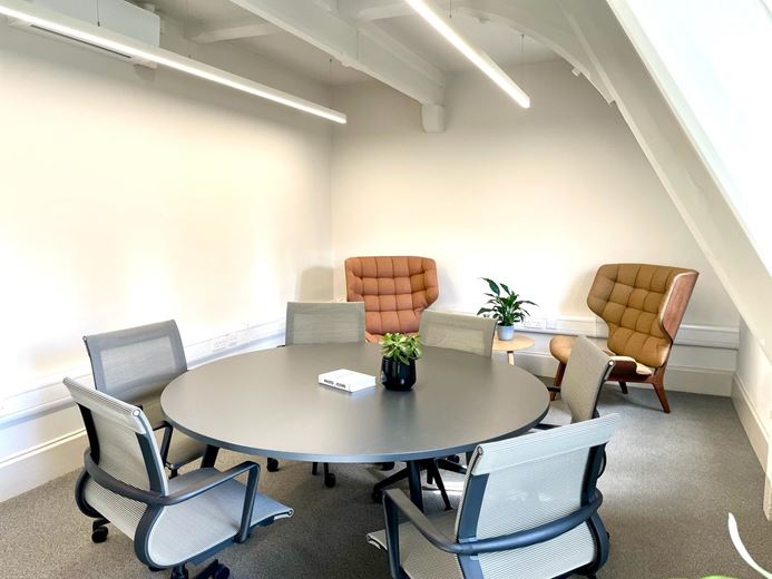 1,012 to 3,262 Sq Ft , 5-8 The Sanctuary, 5-8 The Sanctuary SW1P - Available