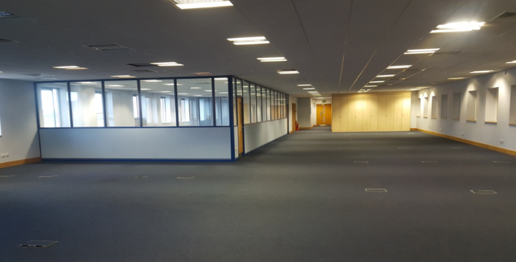 2,500 to 10,135 Sq Ft , Gemini One, Hornet Way E6 - Available