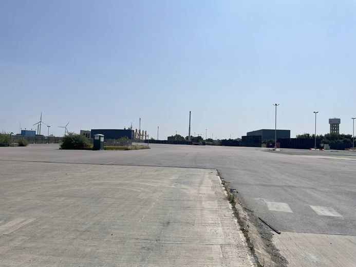 9 acres , Northfleet DA11 - Available
