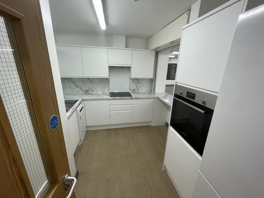 2,206 Sq Ft , Dormers Hub, Longridge Lane UB1 - Available