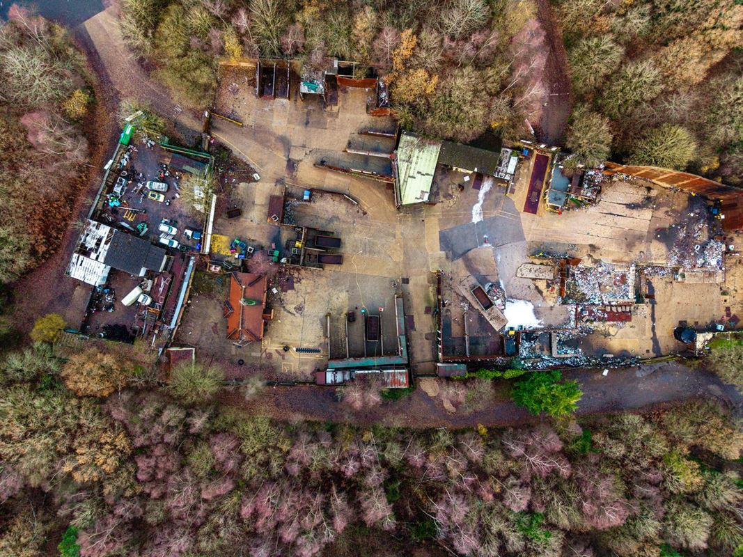 2 acres , Vigo Lane GU46 - Available