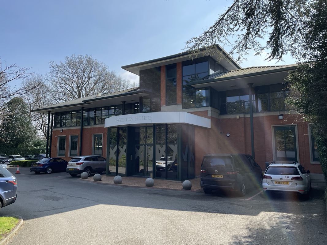 758 Sq Ft , Egerton House, Wilmslow Road M20 - Available