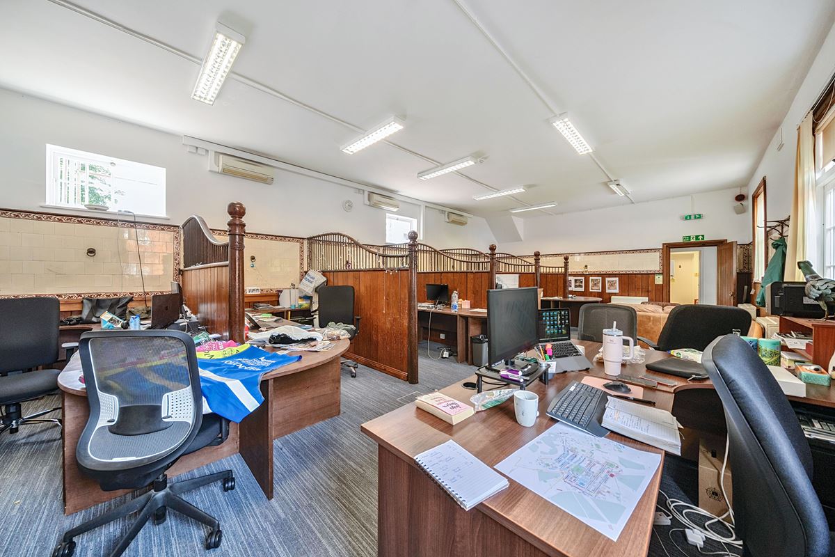 5,308 Sq Ft , The Stables , Panshanger Park  SG14 - Available