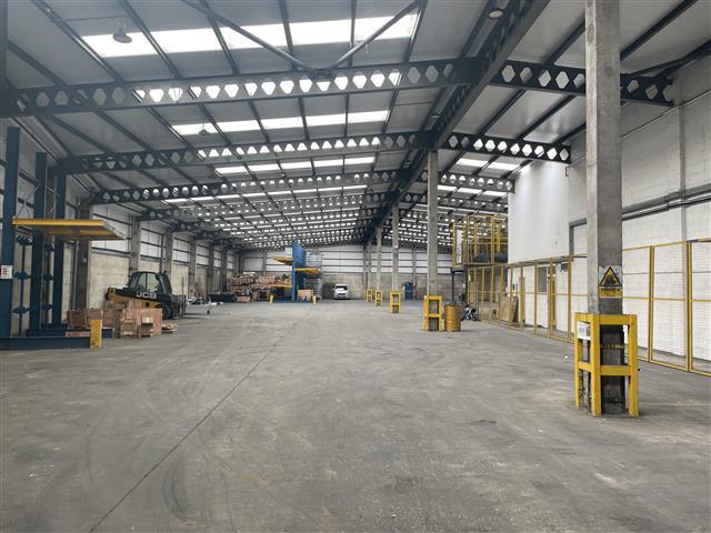 20,917 Sq Ft , 13 Mill Lane GU34 - Available