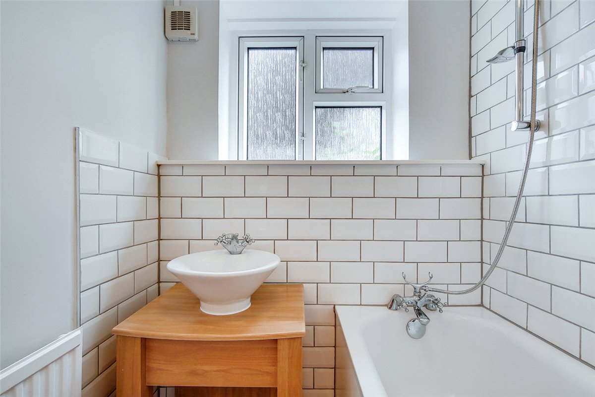 2 bedroom flat, The Willoughbys, London SW14