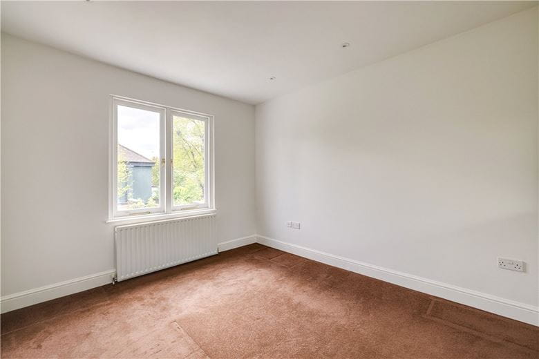 1 bedroom flat, Deodar Road, London SW15 - Let Agreed