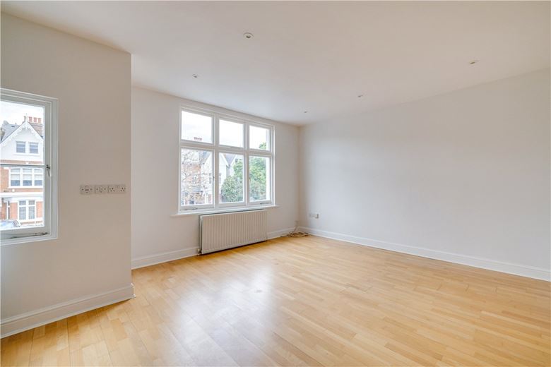 1 bedroom flat, Deodar Road, London SW15 - Let Agreed