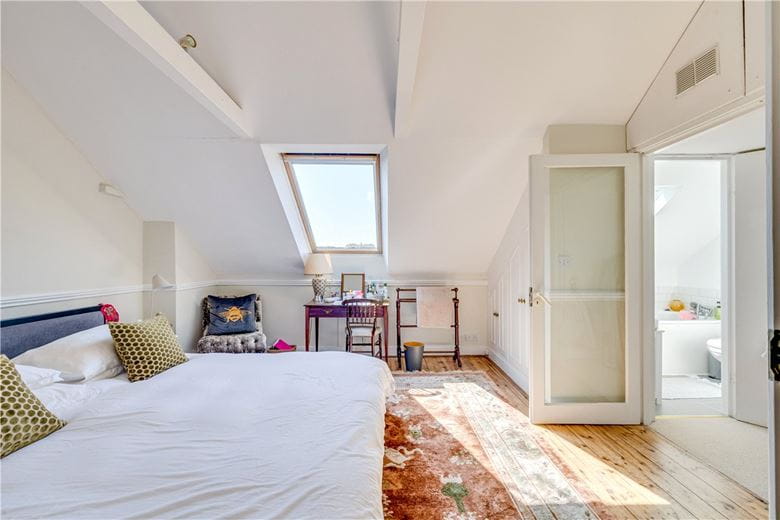 4 bedroom house, Church Road, London SW13 - Let Agreed