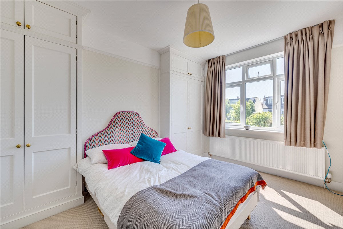 4 bedroom house, Church Road, London SW13 - Let Agreed