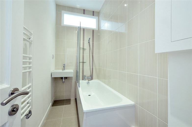 1 bedroom flat, White Hart Lane, London SW13
