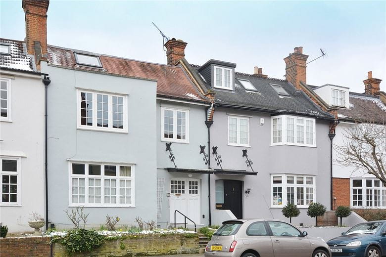 1 bedroom flat, Clavering Avenue, London SW13