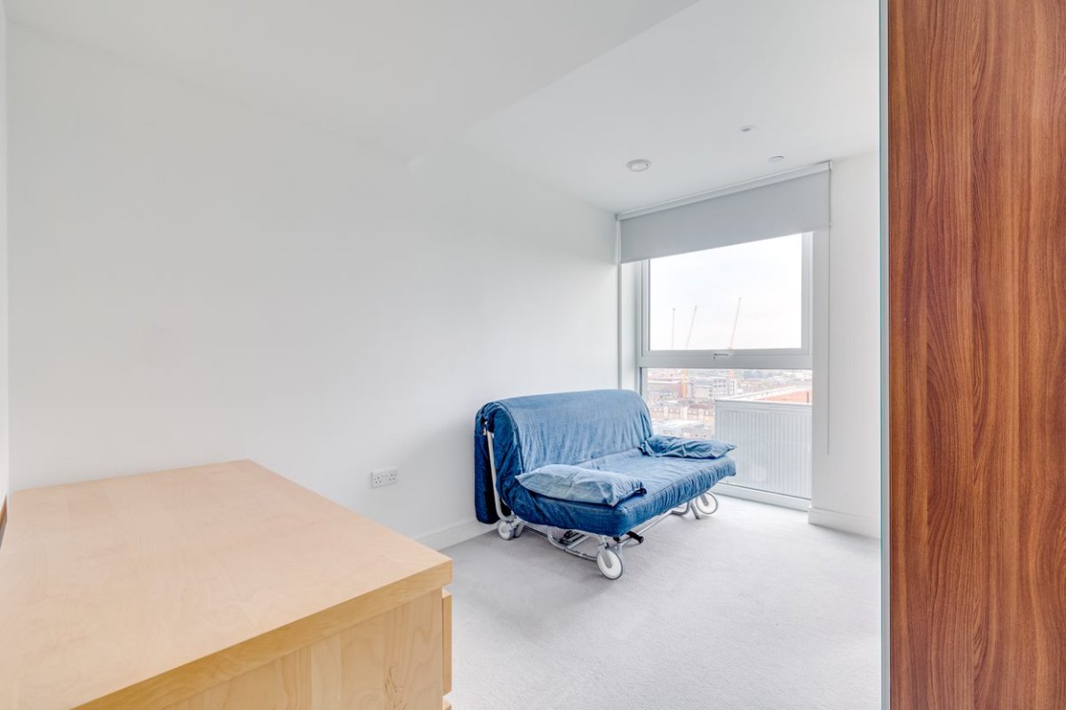 2 bedroom flat, Montpellier House, Glenthorne Road W6