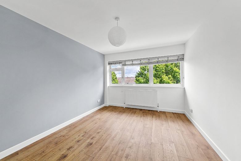 5 bedroom house, Perryfield Way, Richmond TW10 - Let Agreed