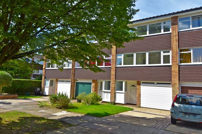 5 bedroom house, Perryfield Way, Richmond TW10 - Let Agreed