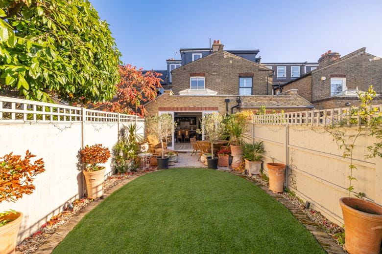 4 bedroom house, Grove Road, London SW13 - Available