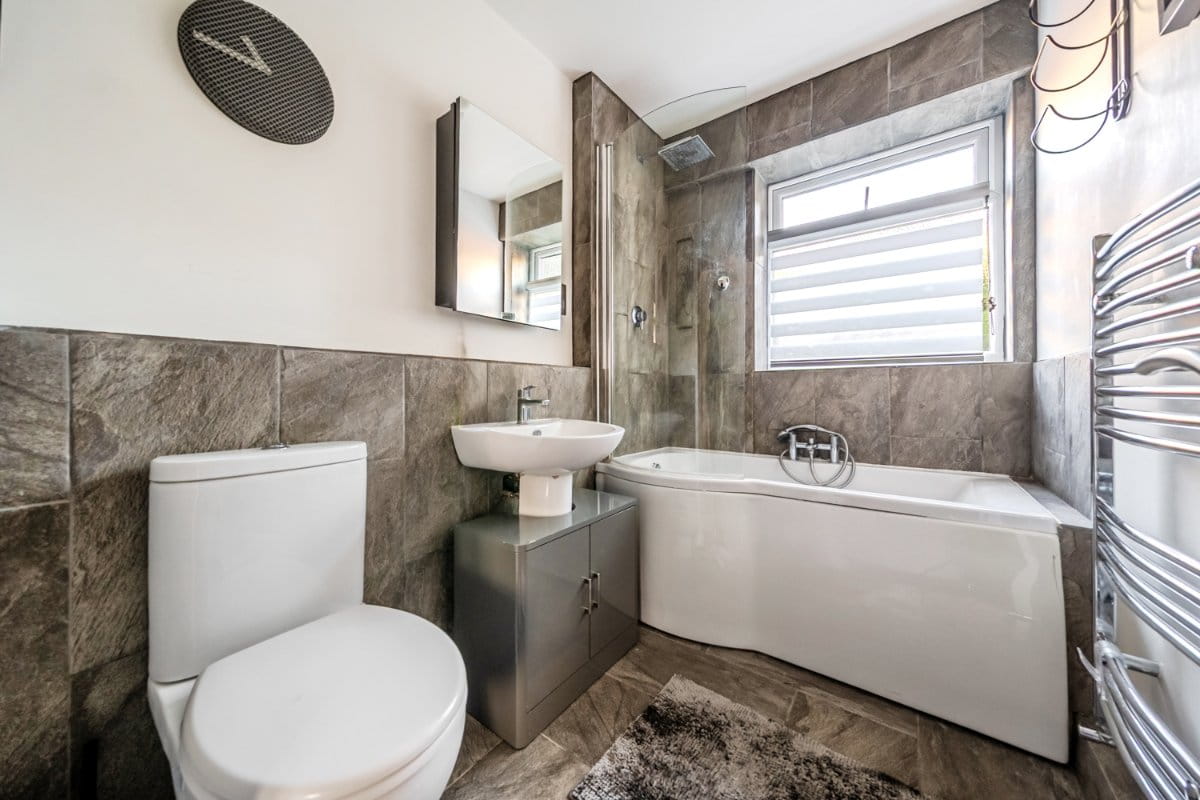 2 bedroom maisonette, Simpson Road, Richmond TW10 - Let Agreed