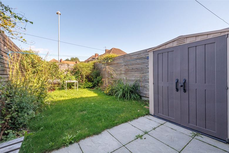 3 bedroom house, Harlow Gardens, Kingston upon Thames KT1