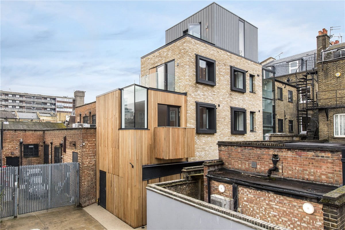 1 bedroom flat, King Street, Hammersmith W6 - Let Agreed