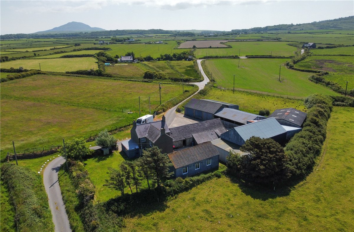 6 acres House, Tudweiliog, Pwllheli LL53 - Available