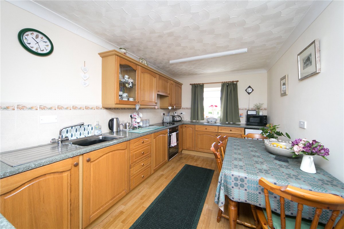 6 acres House, Tudweiliog, Pwllheli LL53 - Available