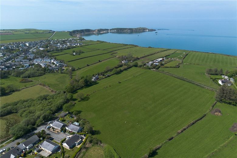 26.7 acres House, Lon Tan Y Bryn, Morfa Nefyn LL53 - Available