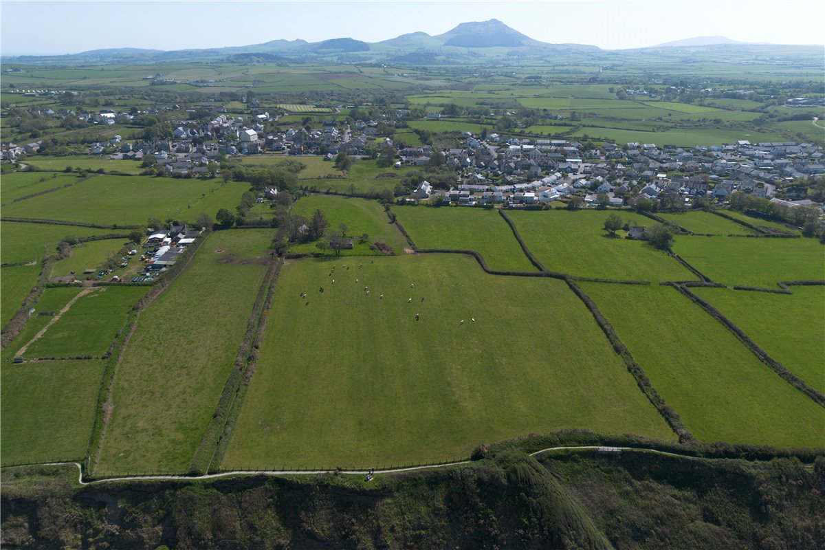 26.7 acres House, Lon Tan Y Bryn, Morfa Nefyn LL53 - Available