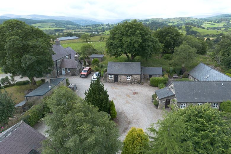  bedroom house, Sarnau, Bala LL23 - Available