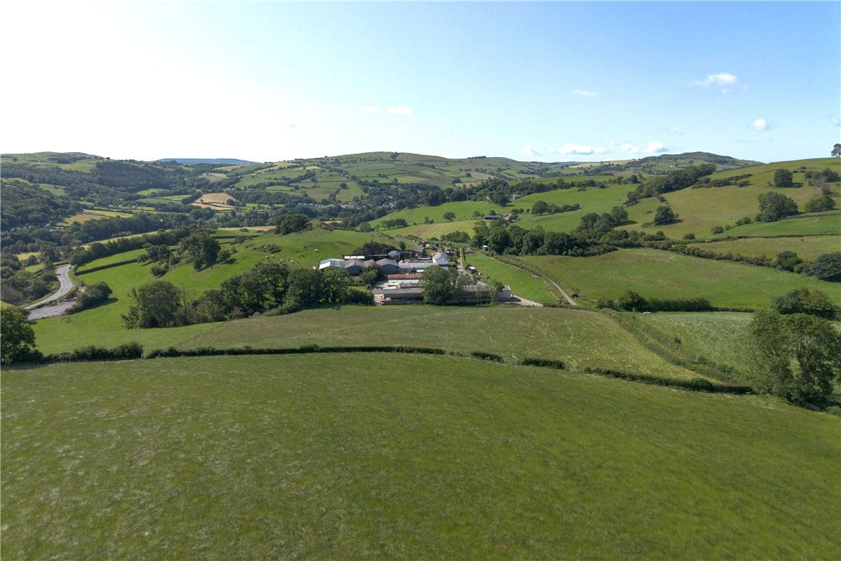 73 acres House, Llanfairtalhaiarn, Abergele LL22 - Available