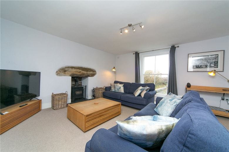  bedroom house, Ynys, Talsarnau LL47 - Available