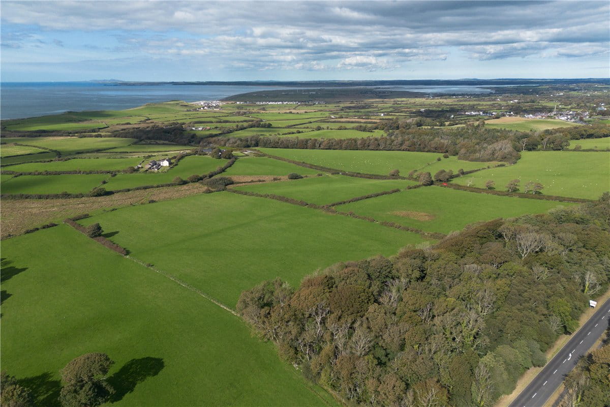 901 acres Country Estate, Caernarfon, Gwynedd LL54 - Available