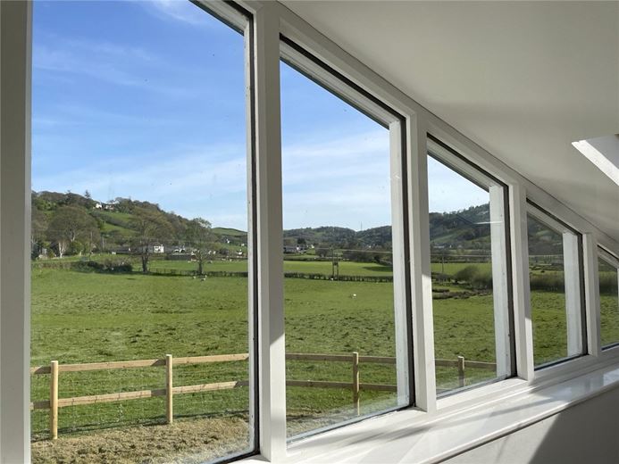 2 bedroom cottage, Eglwysbach, Colwyn Bay LL28 - Available