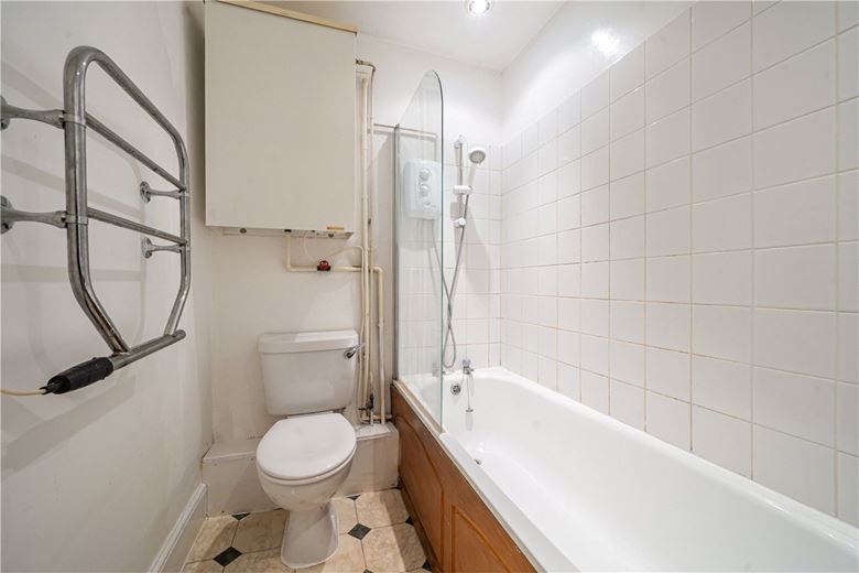 1 bedroom flat, Ainslies Belvedere, Bath BA1