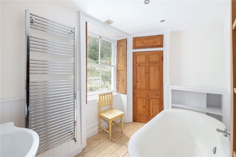 5 bedroom house, Upper Camden Place, Bath BA1 - Let Agreed