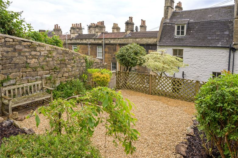 5 bedroom house, Upper Camden Place, Bath BA1 - Let Agreed