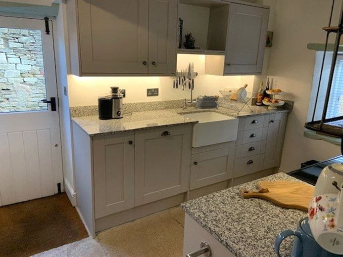 1 bedroom cottage, Norley Lane, Tormarton GL9