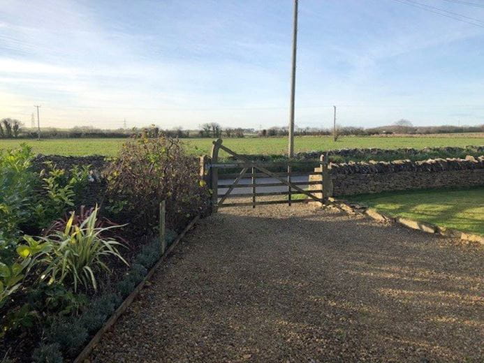1 bedroom cottage, Norley Lane, Tormarton GL9