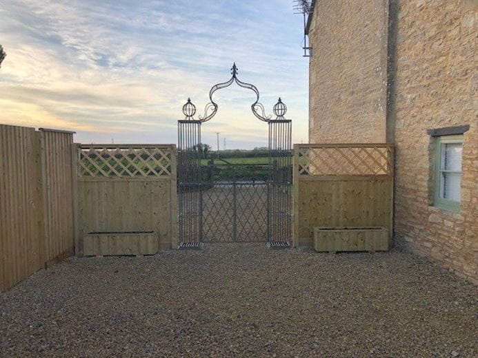 1 bedroom cottage, Norley Lane, Tormarton GL9