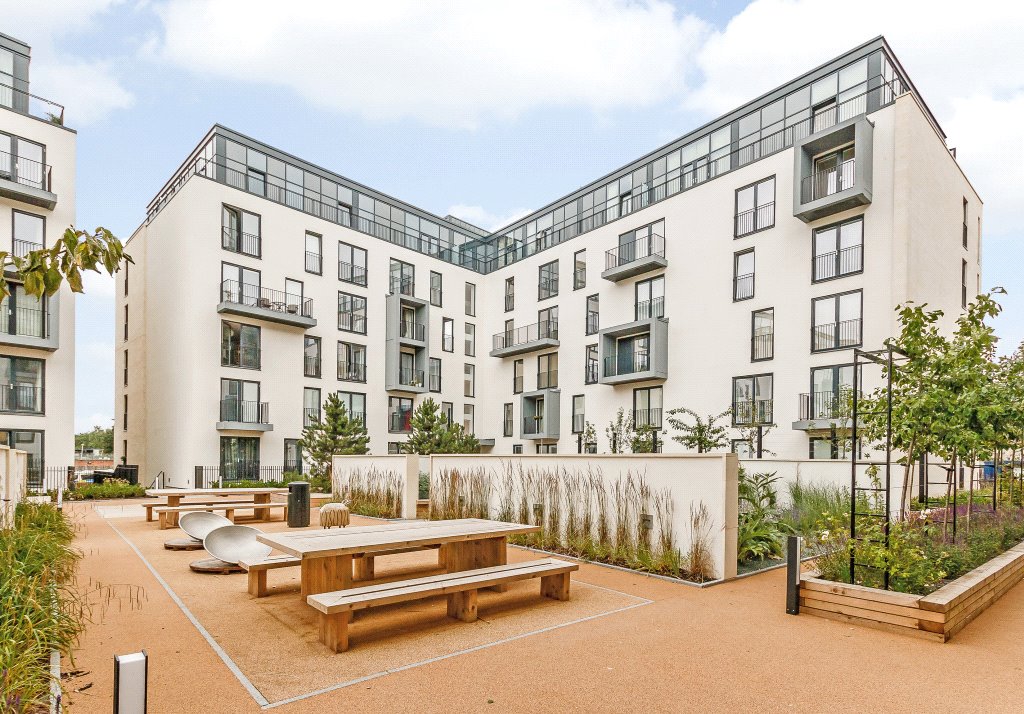 2 bedroom flat, Midland Road, Bath BA2