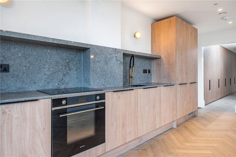 2 bedroom flat, Parsonage Lane, Bath BA1