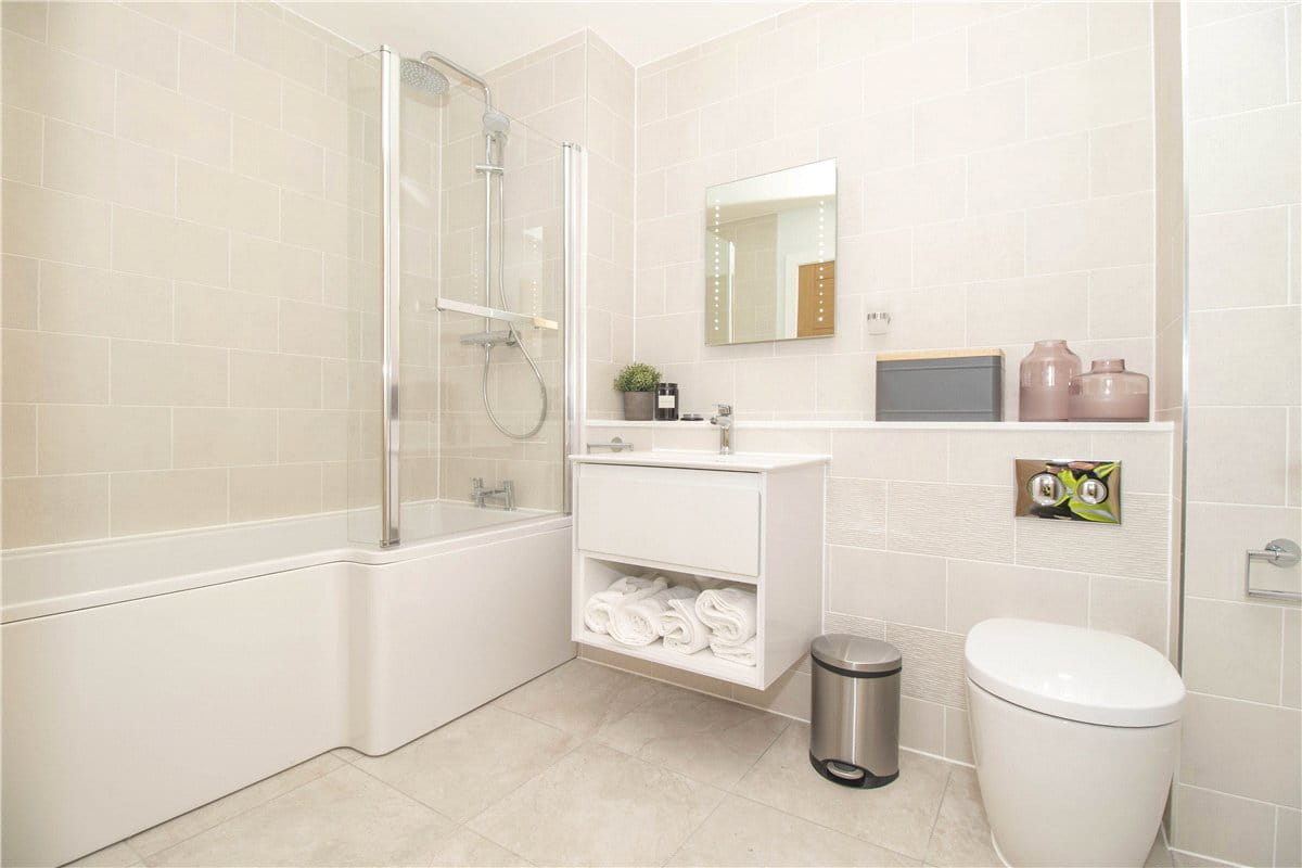 2 bedroom flat, Riverside View, Temple Street BS31