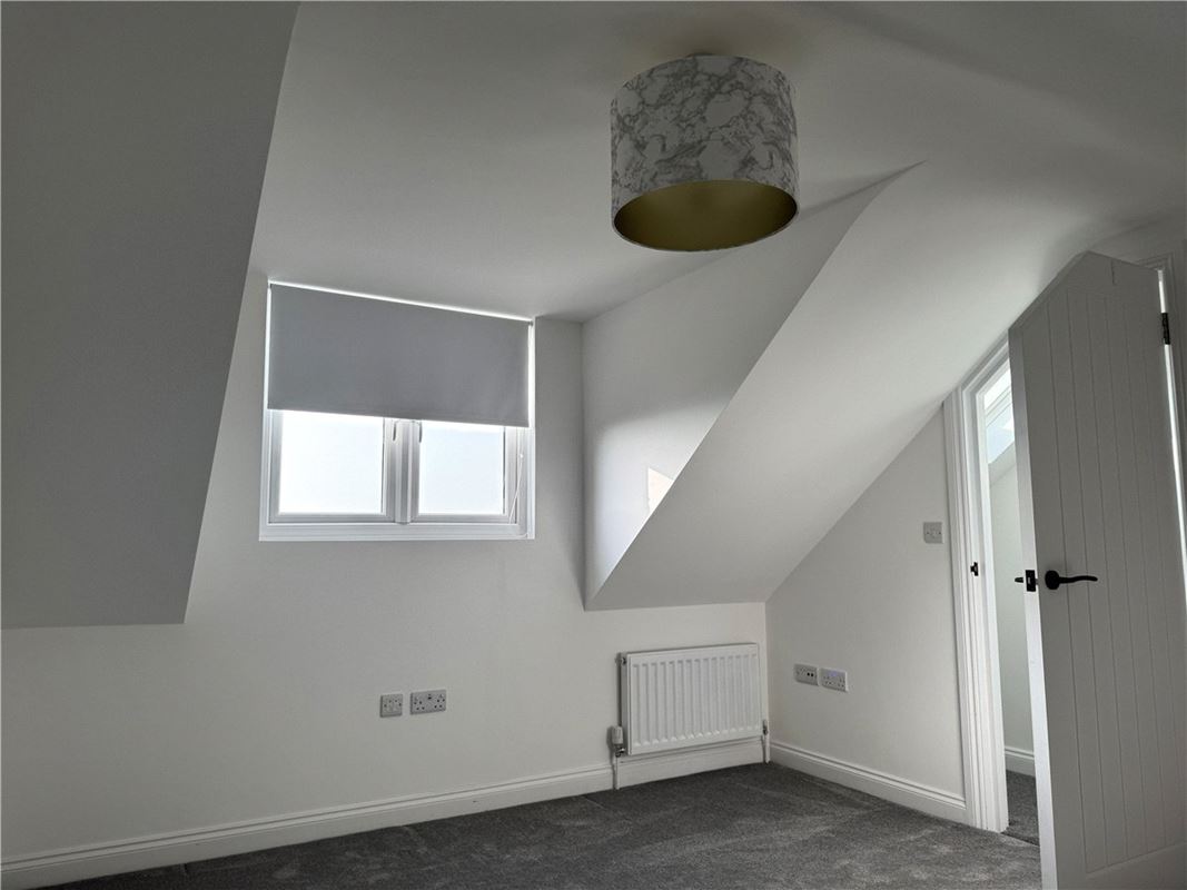 3 bedroom house, Tunley, Bath BA2 - Available