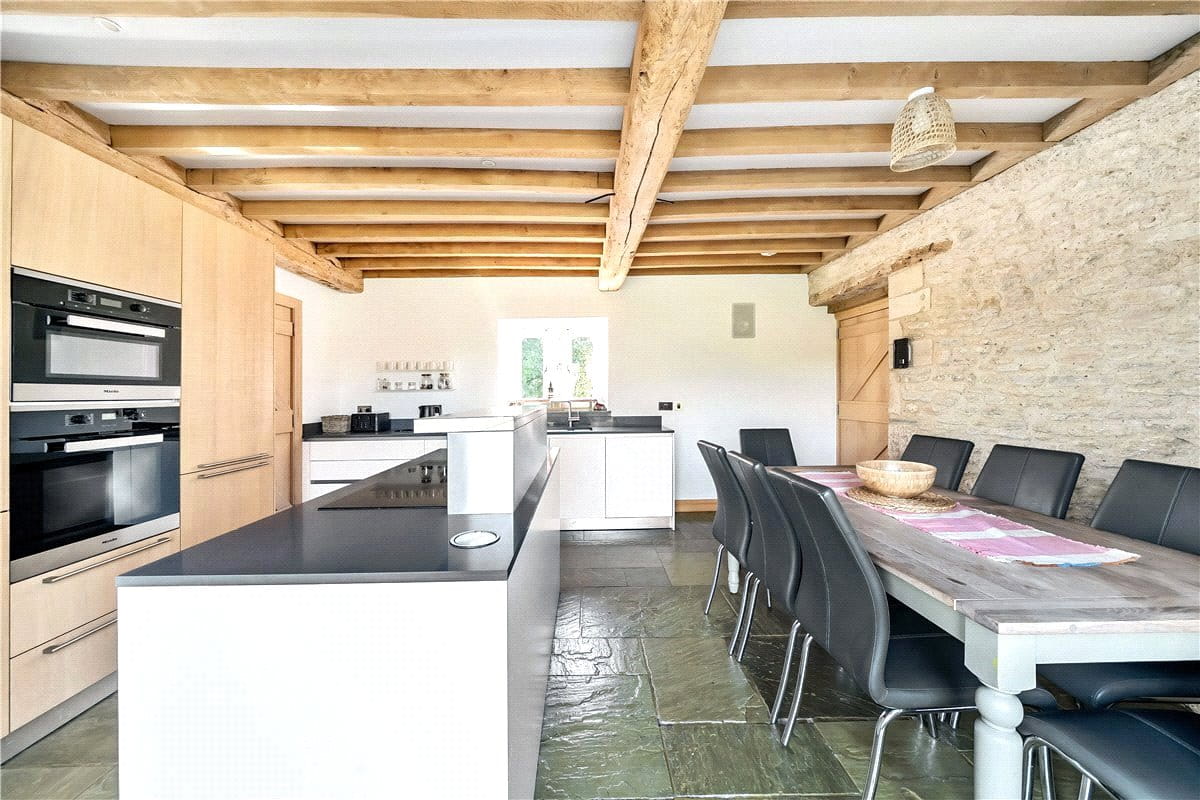 4 bedroom house, Farleigh Hungerford, Bath BA2 - Available
