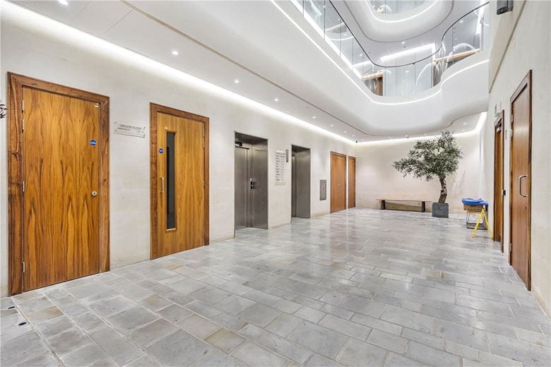 1 bedroom flat, Midland Road, Bath BA2