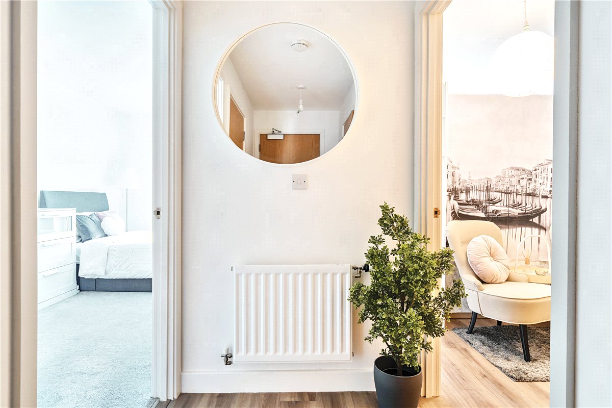 1 bedroom flat, Victoria Bridge Road, Bath BA2